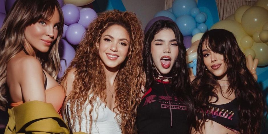 Belinda, Kenia Os y Danna Paola con Shakira en su fiesta de 'Soltera'