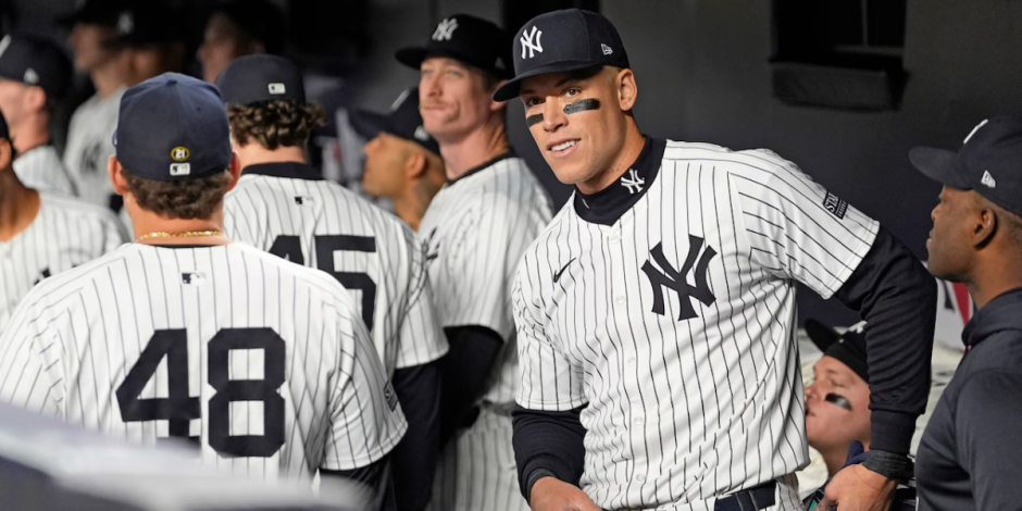 New York Yankees y Cleveland Guardians se enfrentan en el juego 2 de la Serie de Campeonato de la Liga Americana