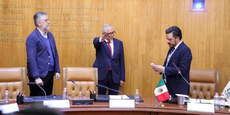 Designan a Jorge Gaviño como nuevo secretario general del IMSS.