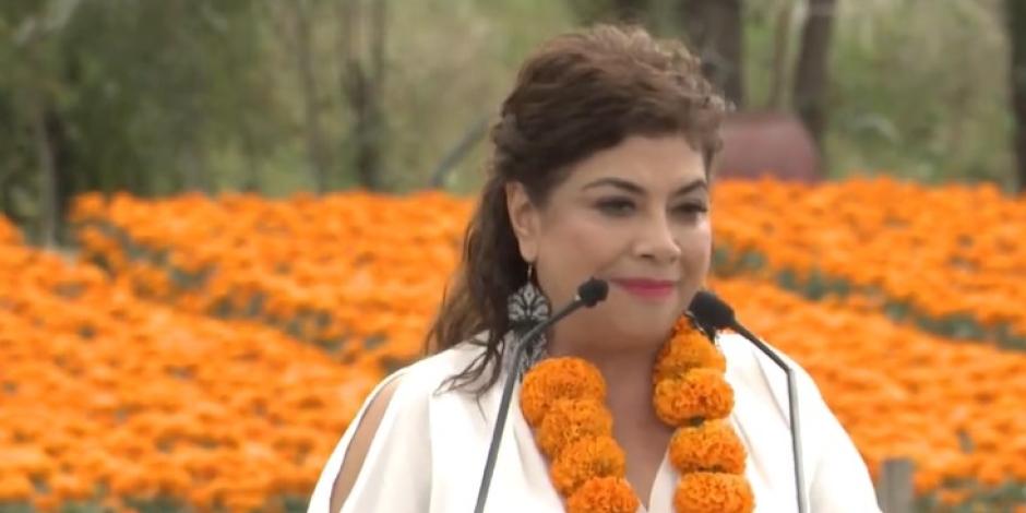 La jefa de gobierno Clara Brugada inaugura temporada de venta de Cempasúchil en Xochimilco.