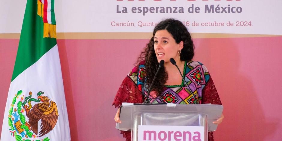 Luisa María Alcalde, dirigente nacional de Morena.