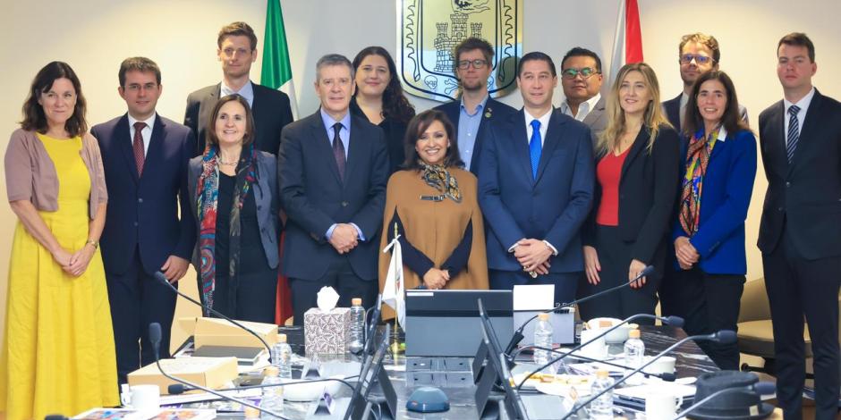 Lorena Cuéllar Cisneros, gobernadora de Tlaxcala, se reunió con integrantes de la delegación de la Unión Europea en México