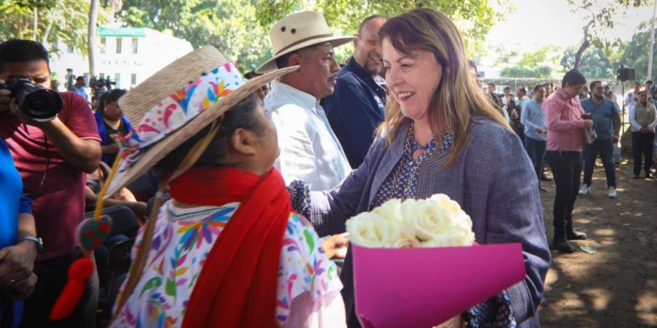 Margarita González Saravia asume el compromiso de reivindicar el campo morelense.