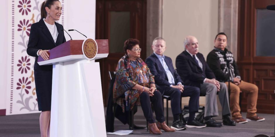 La Presidenta Claudia Sheinbaum en conferencia de prensa.