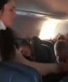 Arrestan a mujer que dio cachetada a pasajero de la tercera edad durante un vuelo en Estados Unidos