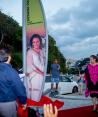 Placa de Susana Palazuelos en el paseo del "Amor eterno" en Acapulco