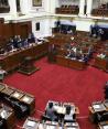 Congreso de Perú debate el adelanto de las elecciones.