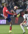 Rodrigo de Paul y Luka Modric en el derbi del pasado 10 de enero.