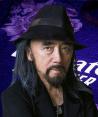 Yohji Yamamoto tiene su segunda colaboración con el Real Madrid.