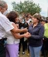 Delfina Gómez supervisa las labores de limpieza en Chalco tras las fuertes lluvias.