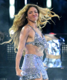 Shakira enciende el show de medio tiempo de la final de la Copa América