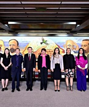 Embajador de China se reúne con gobernadora del Edomex para tratar temas de educación y cultura