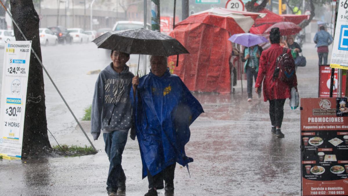 Activan Alerta Amarilla por pronóstico de lluvias fuertes para 10 alcaldías de la CDMX