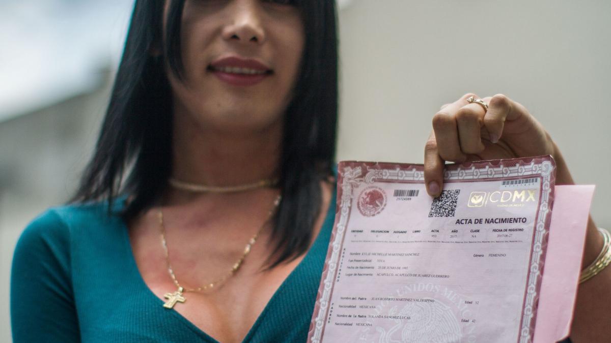 Mes del orgullo gay: Estos son los requisitos para tramitar el cambio de identidad en la CDMX