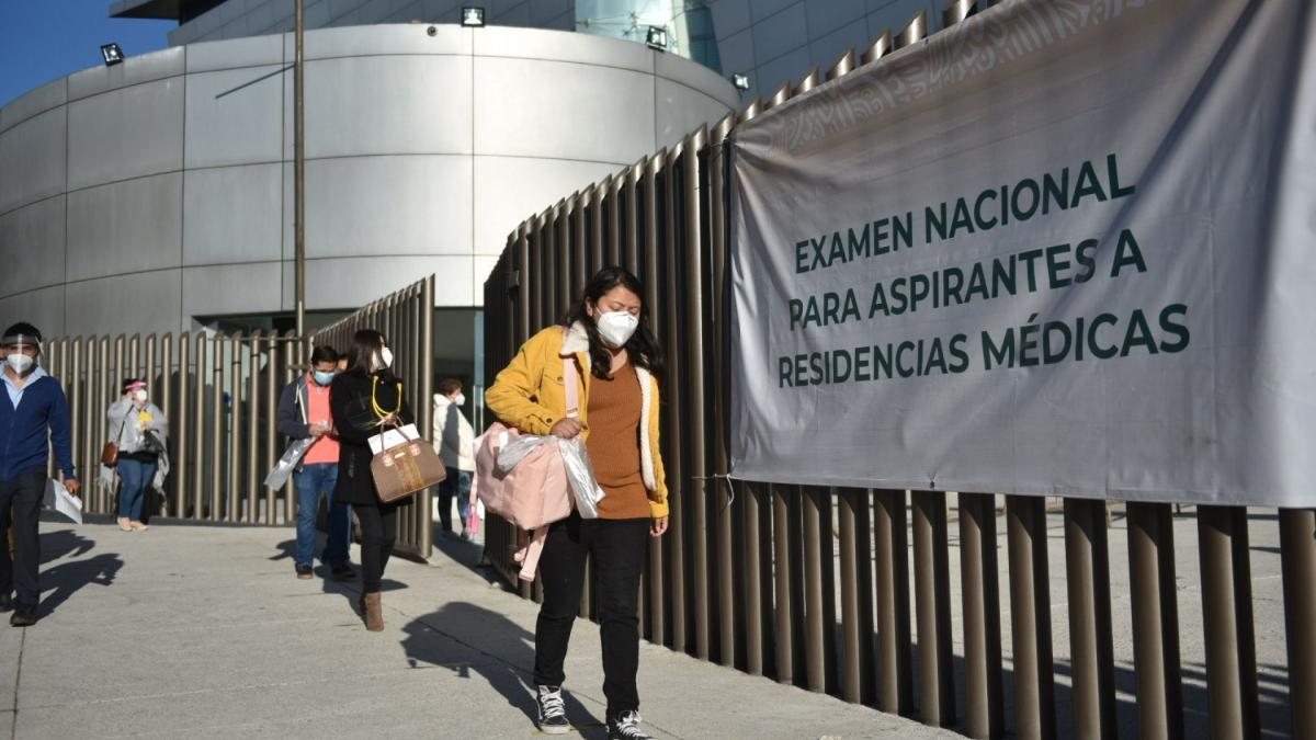 SSa alerta sobre fraudes a quienes desean estudiar especialidad médica