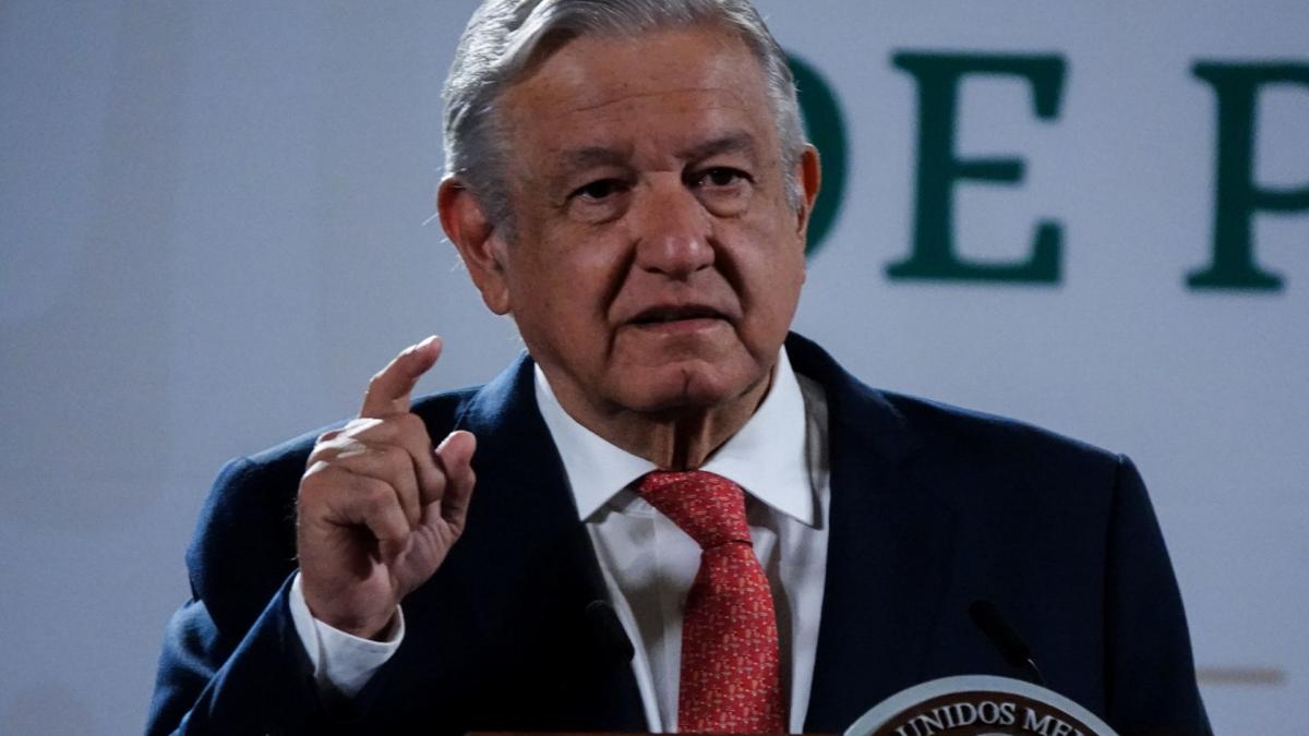 AMLO lamenta asesinato del periodista Luis Martín Sánchez