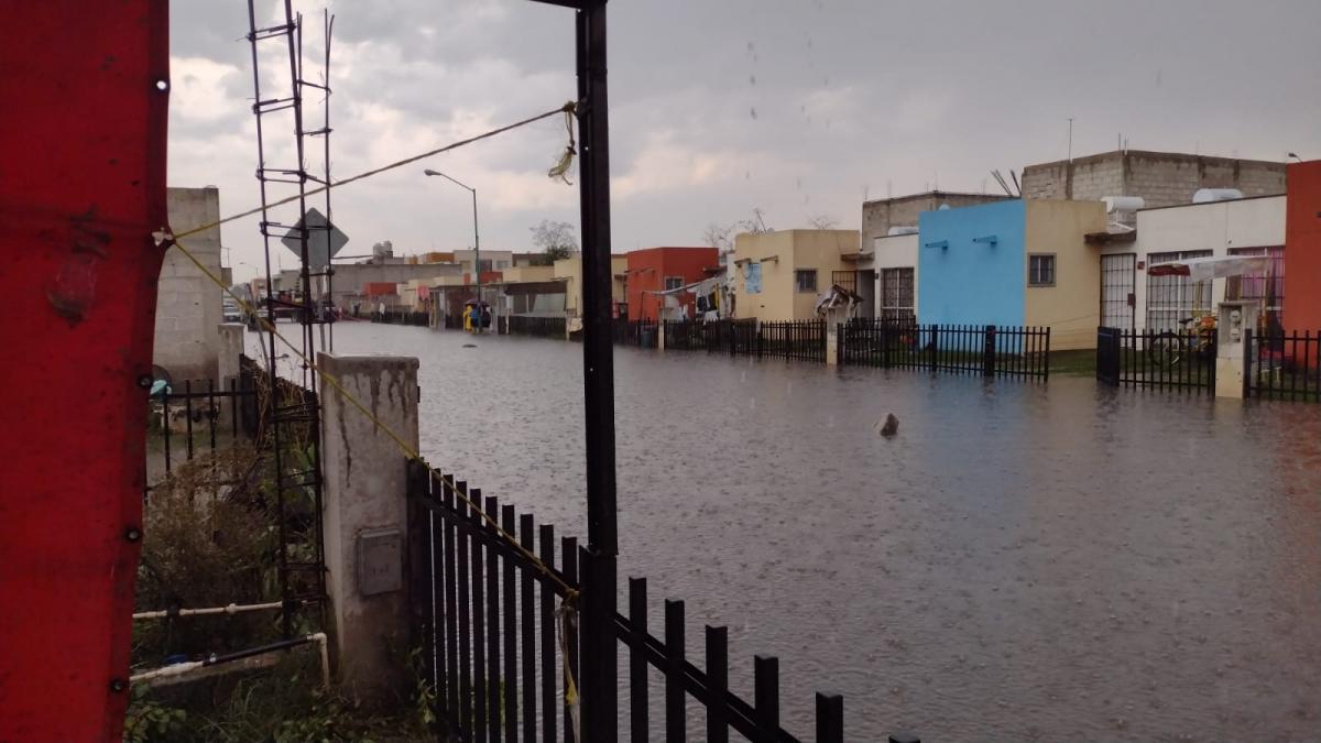 Inundaciones en Zumpango afectan a cerca de 170 casas (FOTOS)