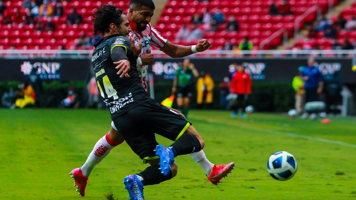 Necaxa vs Chivas: Dónde ver y hora del partido de la Jornada 10 de la Liga MX hoy