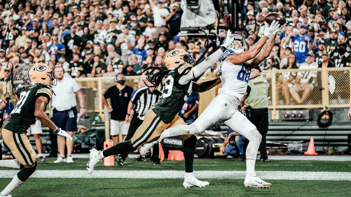 NFL: Carolina impresiona con pantera en la cancha antes del duelo ante Jets  (VIDEO)