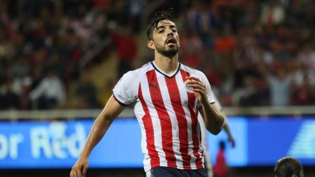 CHIVAS: Las desmedidas exigencias que Rodolfo Pizarro pedía para llegar al Rebaño