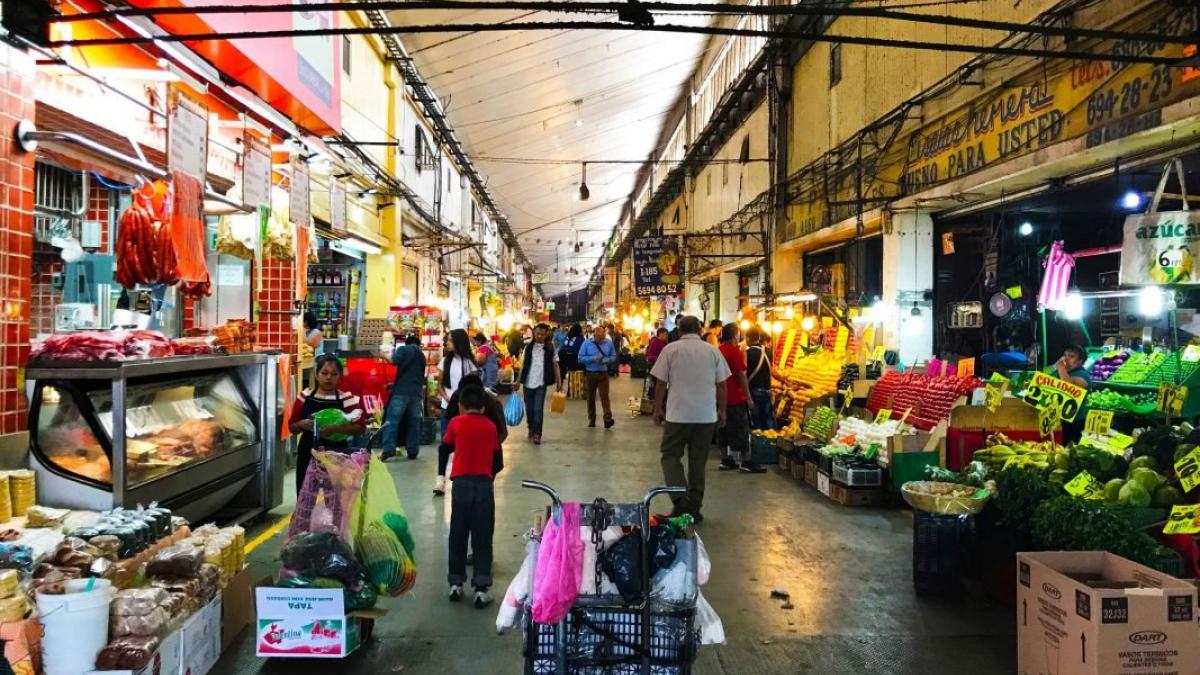 Detienen a una persona por incendio en Central de Abasto; Fiscalía de CDMX sigue investigaciones