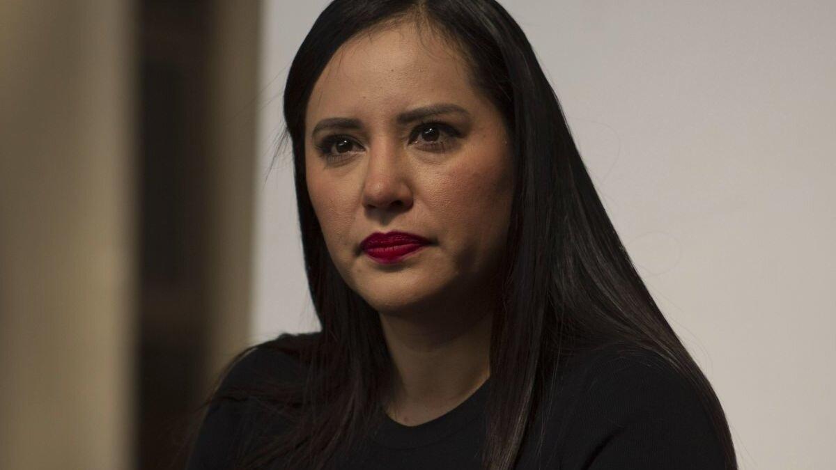 Morenistas denuncian a Sandra Cuevas por delitos electorales; piden prisión preventiva