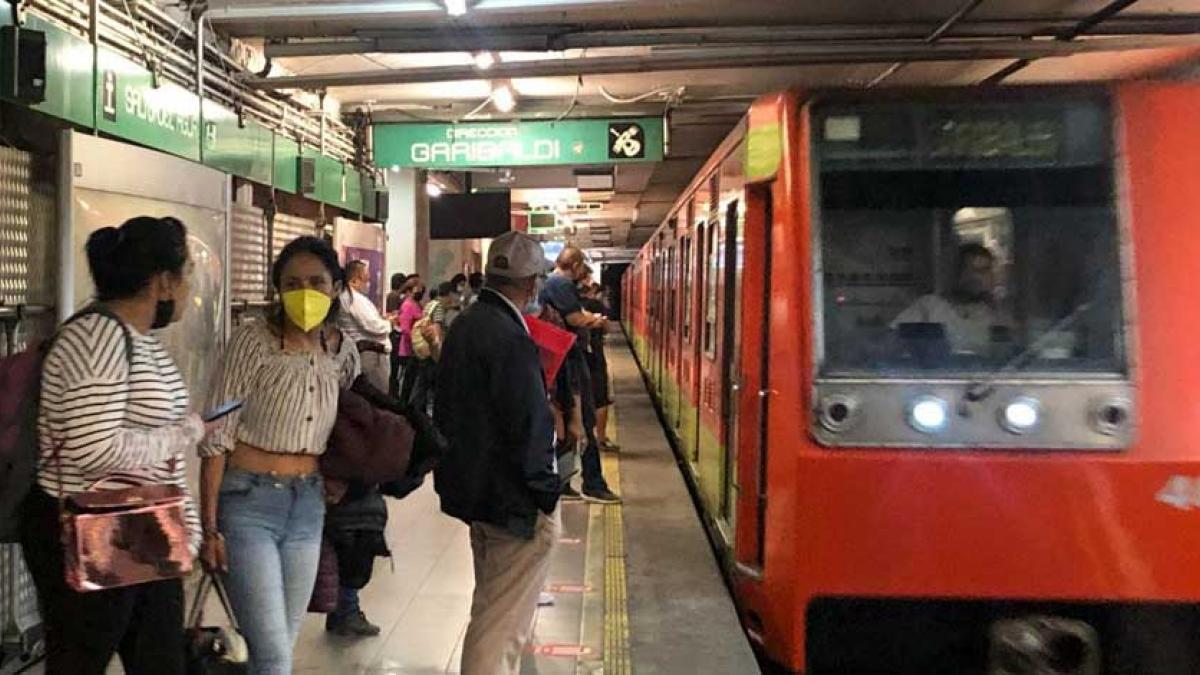 Metro CDMX implementa marcha lenta de trenes por lluvia