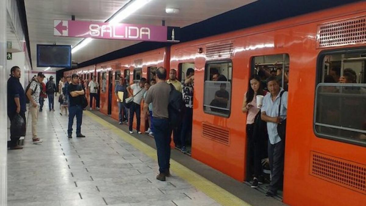 ¡Toma previsiones! Usuarios demoran hasta 30 minutos adicionales por cierre de L1 del Metro