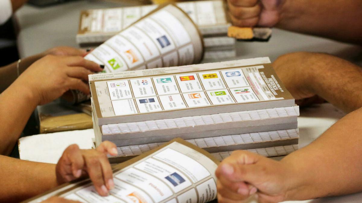 ¿Cuáles son los 10 puntos de la Reforma Electoral de AMLO destacados por Morena?