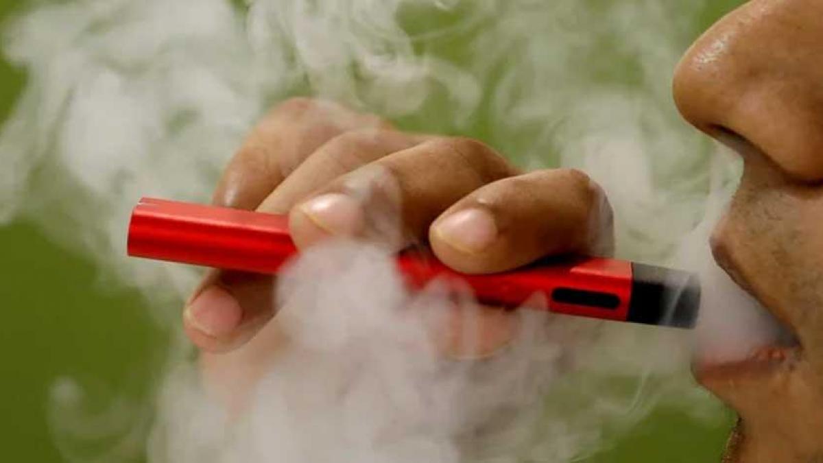 La mayoría de tiendas de vapeadores cerraron tras su prohibición en México