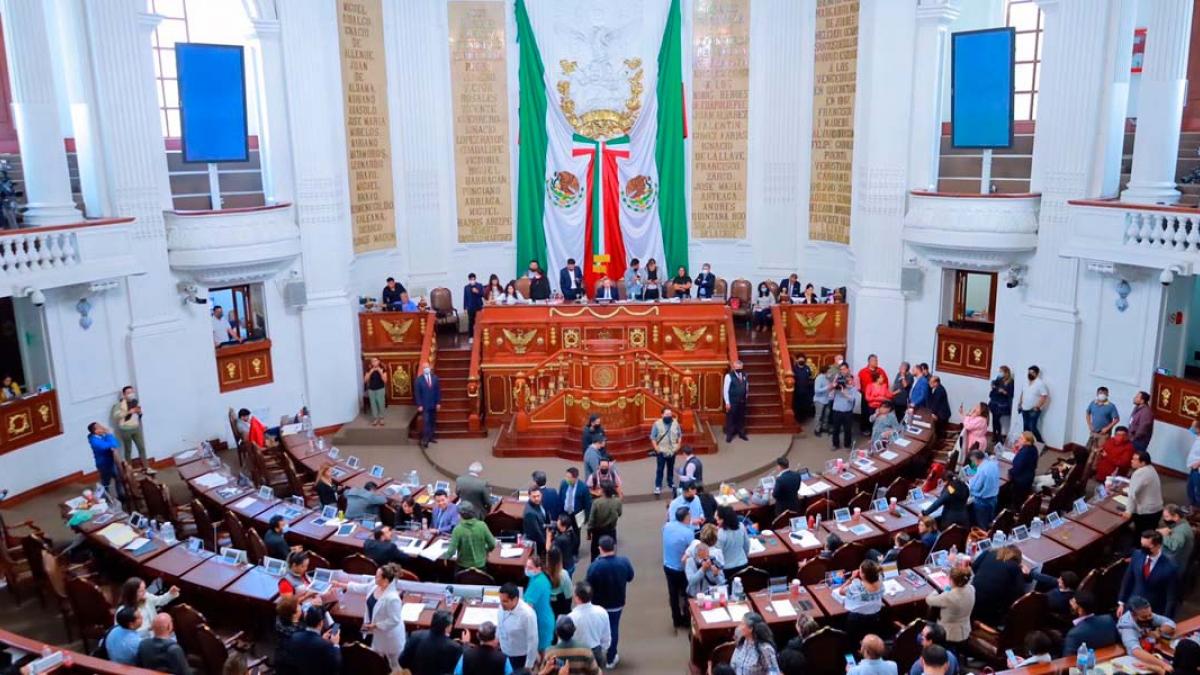 Congreso de CDMX avala la salida de Claudia Sheinbaum de la jefatura de Gobierno