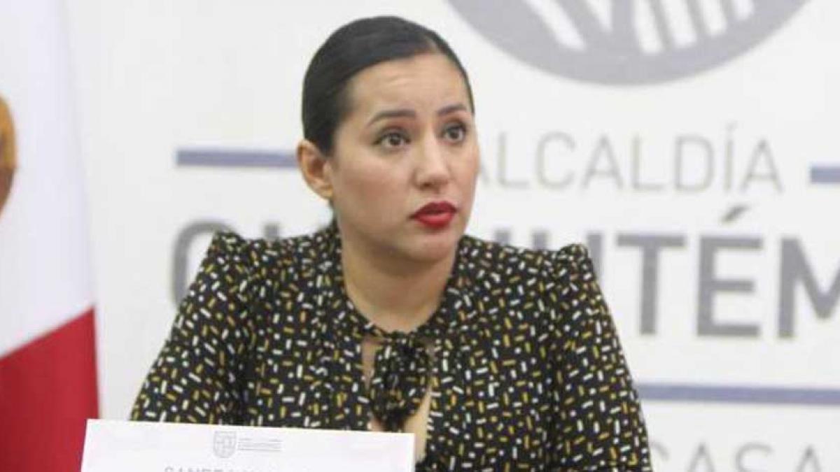 Fiscalía investiga a Sandra Cuevas por presunto permiso de circulación falso