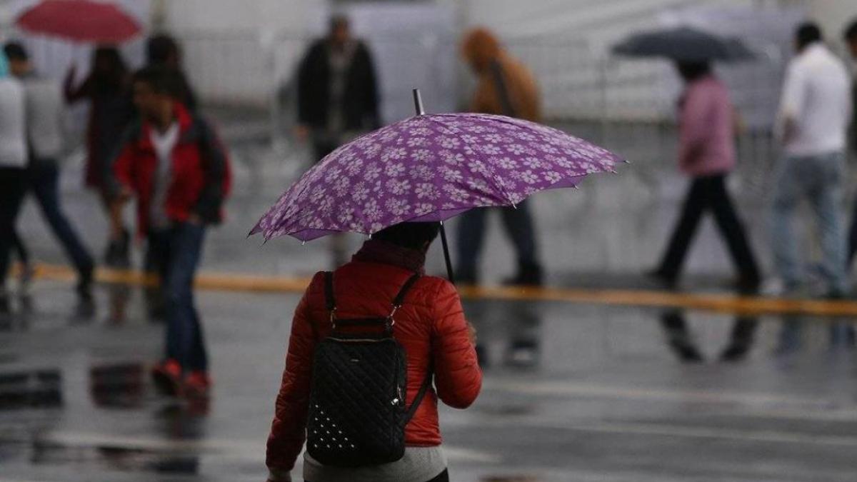 Lluvias fuertes azotan la CDMX: Activan alerta naranja en 5 alcaldías