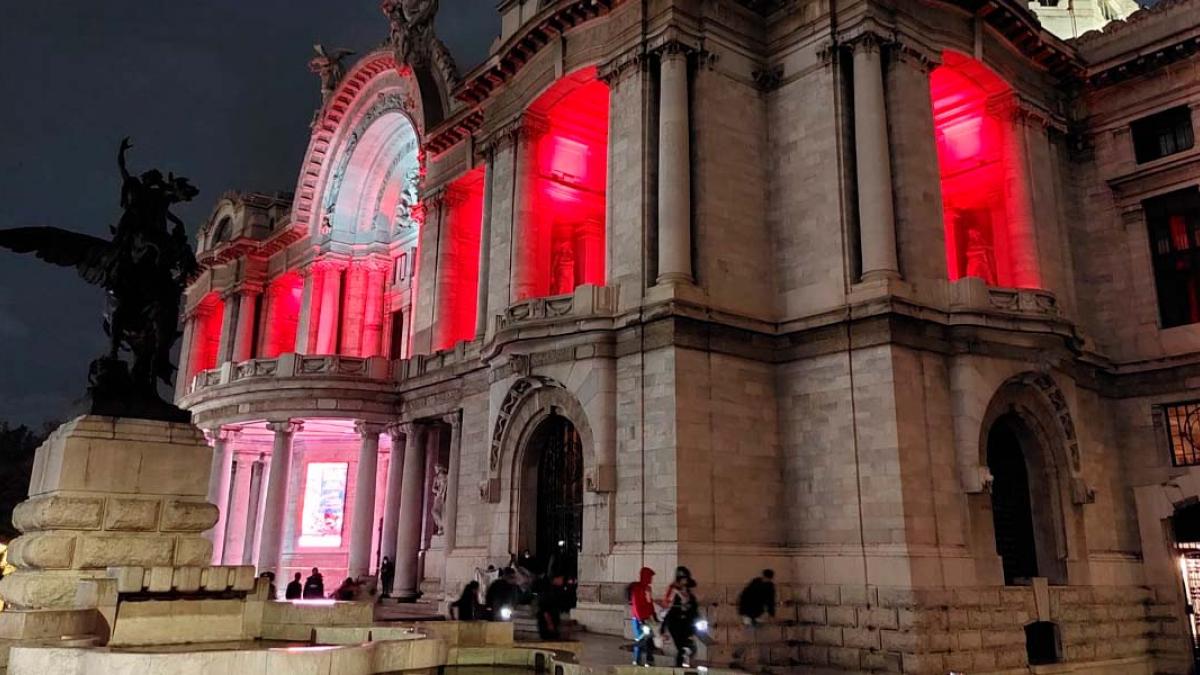 Iluminan monumentos, hospitales y edificios por el Día Mundial del Donante de Sangre