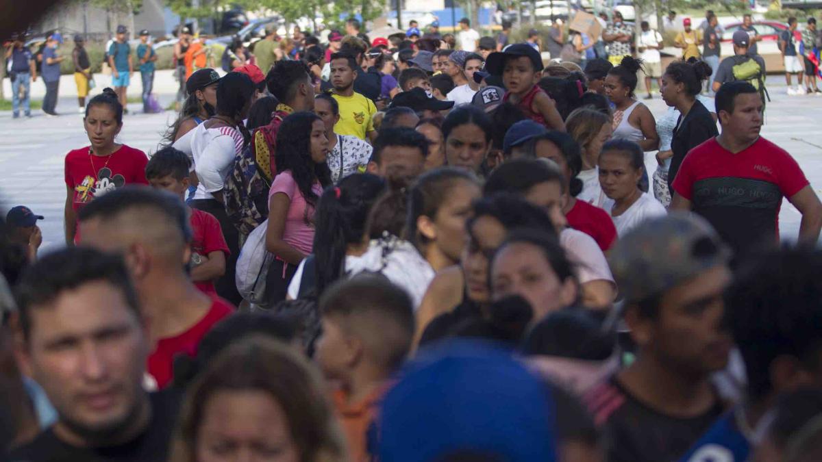 Cruces ilegales por frontera norte, otra vez en máximos: 1 millón en 5 meses