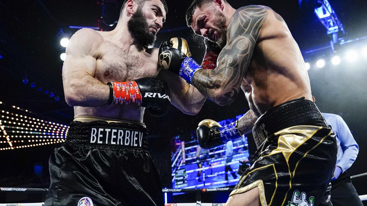 VIDEO: Así fue el impresionante nocaut de Artur Beterbiev a Joe Smith Jr.