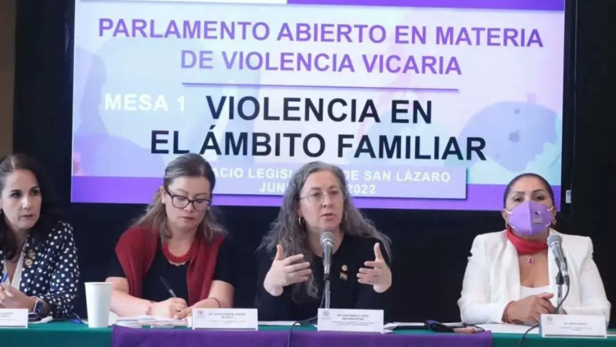 Diputados van por tipificar la violencia vicaria