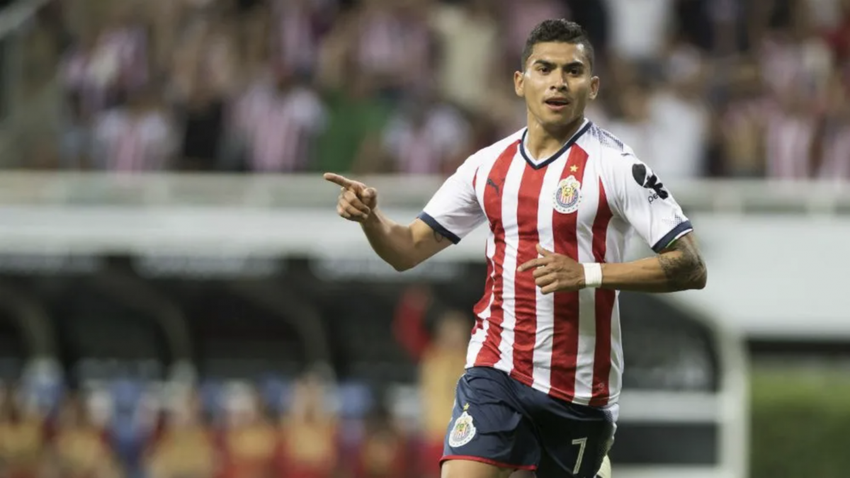 CHIVAS: La jugosa oferta que el Rebaño prepara para convencer a Orbelín Pineda