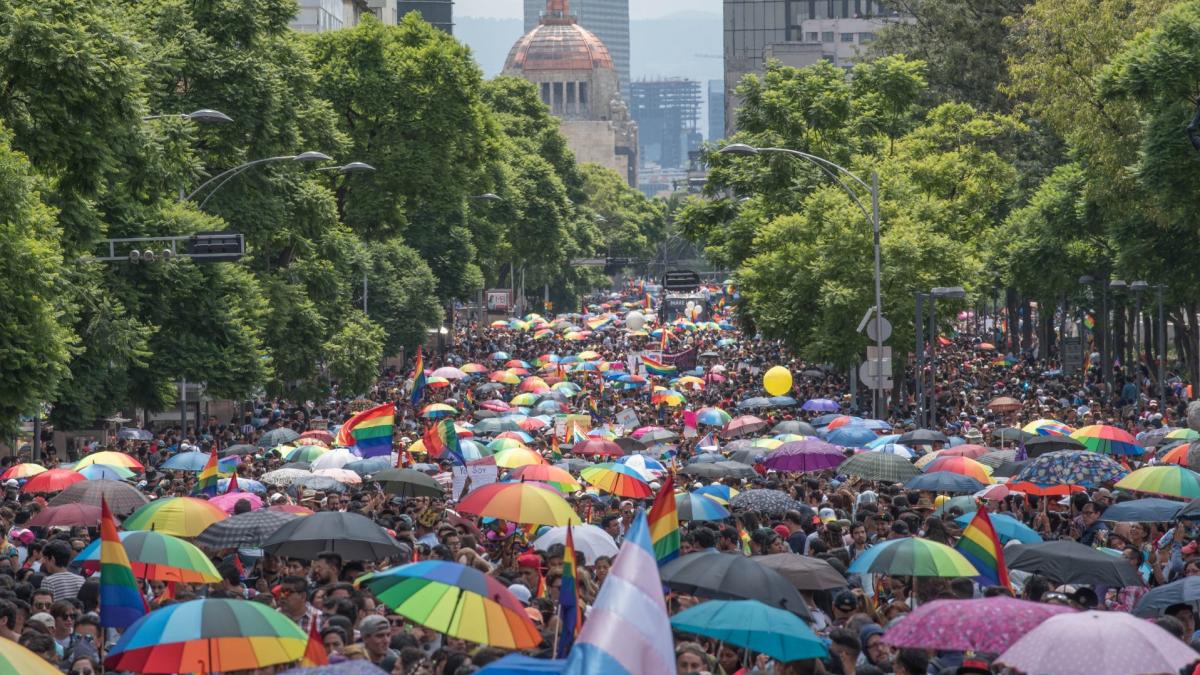 Ofrecerán pruebas de detección de VIH gratuitas en Marcha del Orgullo LGBTTTIQ+