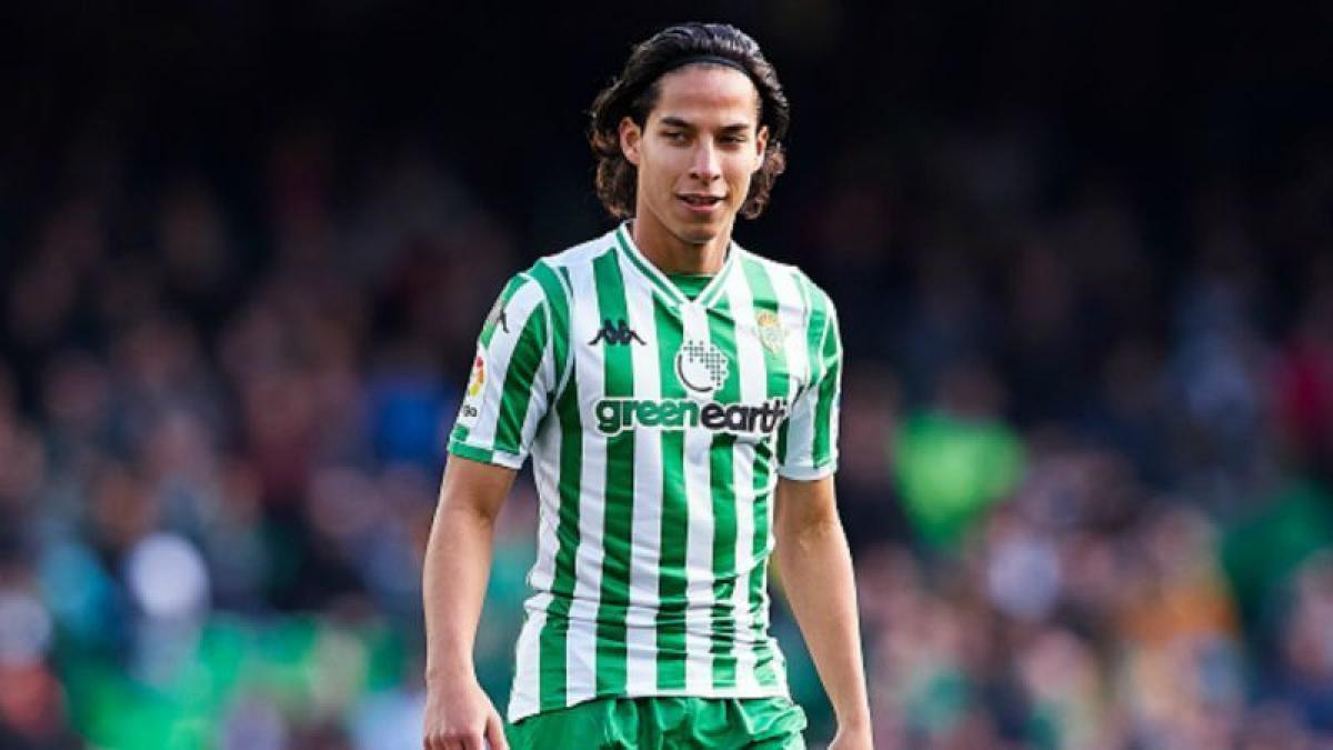 LaLiga: Real Betis tendría definido el futuro de Diego Lainez en el balompié europeo