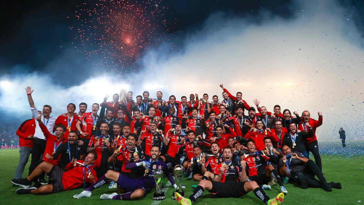 Liga MX: Bicampeón con Atlas lanza guiño para un club europeo; ¿se marcha?