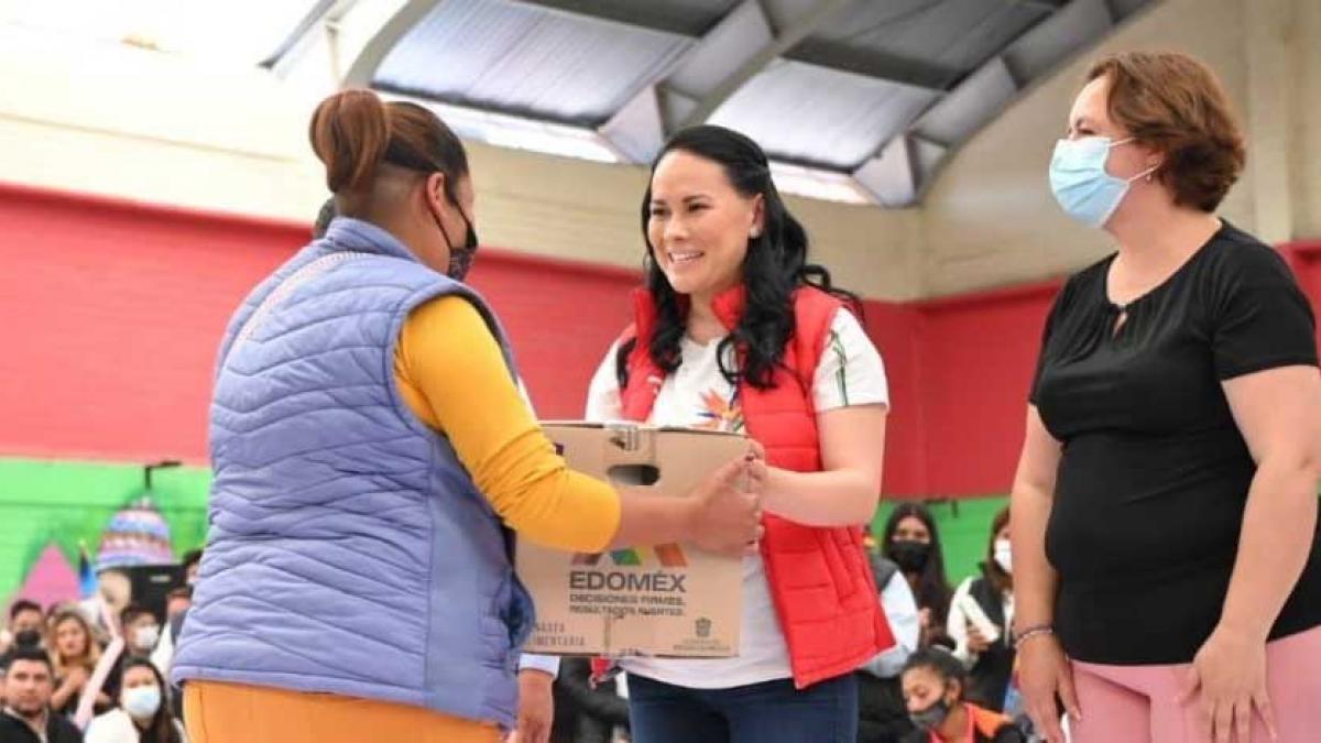 Mexiquenses de Teoloyucan, Hueypoxtla y Huehuetoca reciben canastas alimentarias