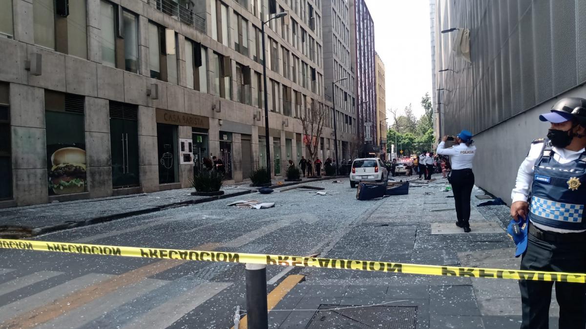 Explosión en edificio del Centro Histórico, controlado: Sandra Cuevas