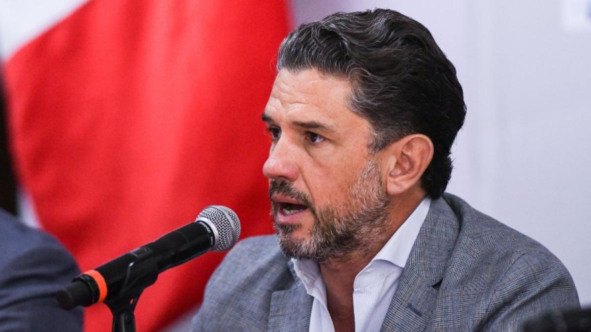 FGR va tras Alejandro Irarragorri por supuesta defraudación fiscal de más de 17 mdp