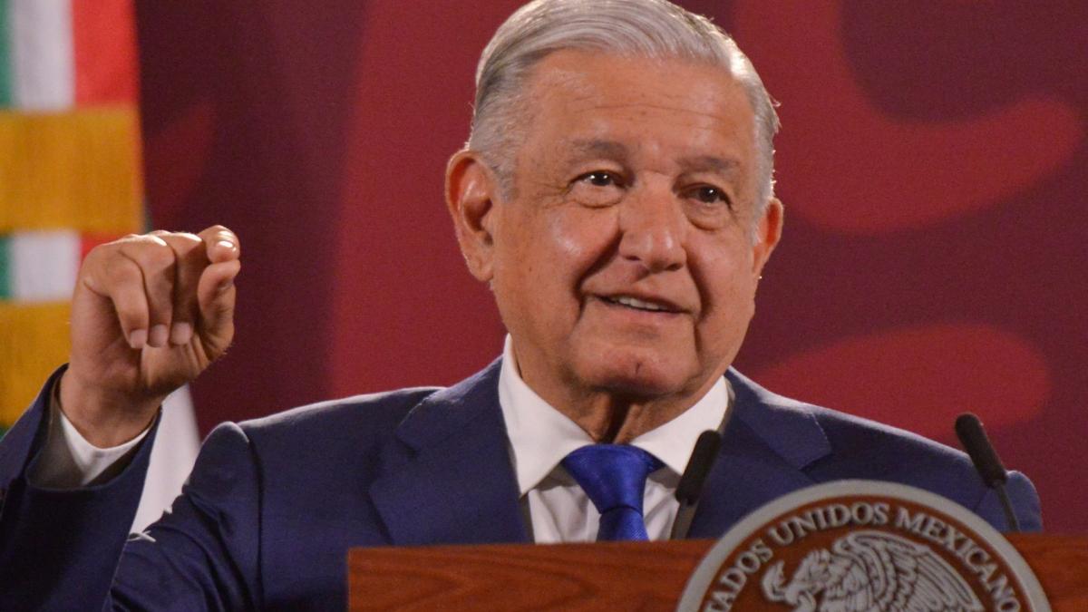 Ante señalamientos de reportera, AMLO insiste que hay libertad de expresión