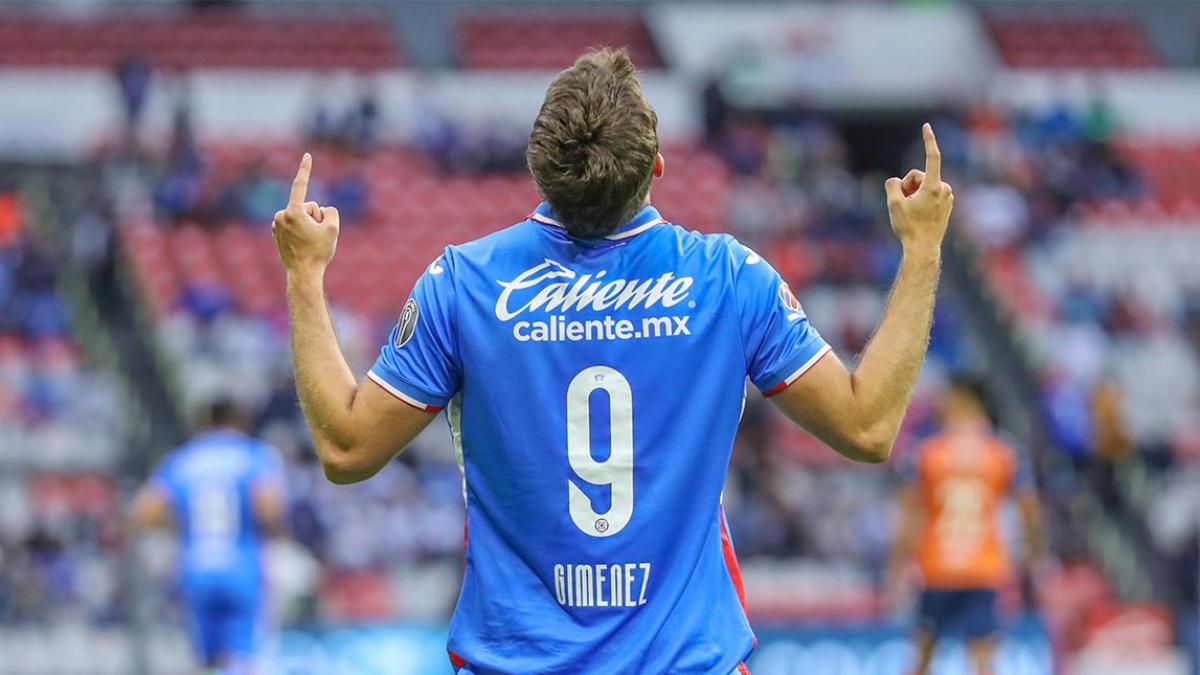 Cruz Azul ya tiene listo al delantero que sustituirá a Santiago Giménez en la Liga MX