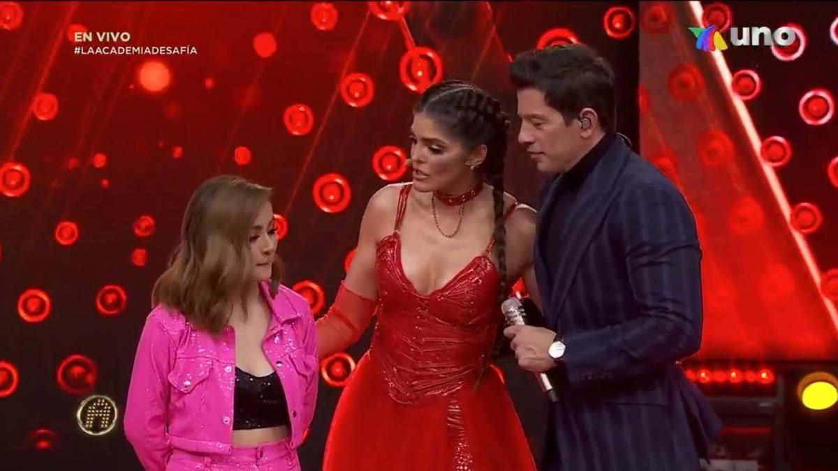 La Academia: Rubí hace llorar a Ana Bárbara y a Myriam; así fue el emotivo momento (VIDEO)