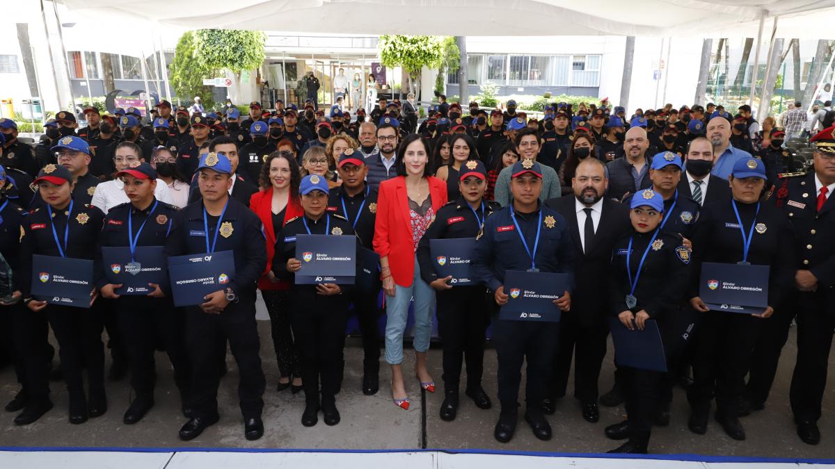 Reconocemos a 16 policías que son nuestros héroes anónimos: Lía Limón