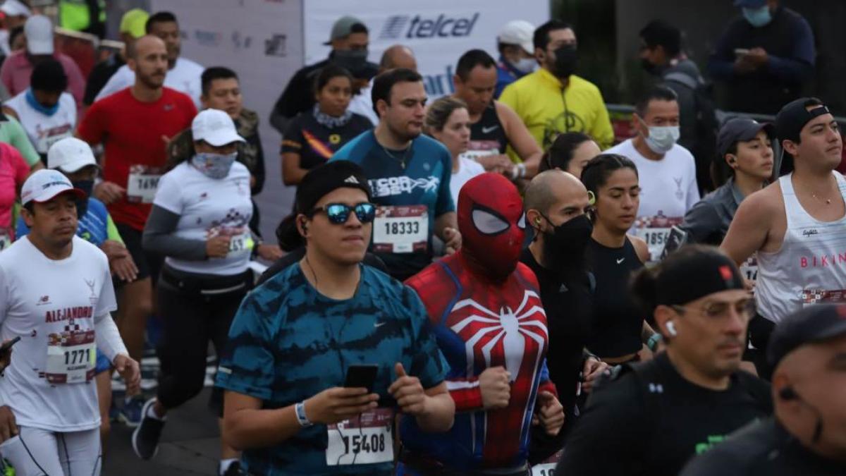 Claudia Sheinbaum invita a asistir al Medio Maratón de la Ciudad de México