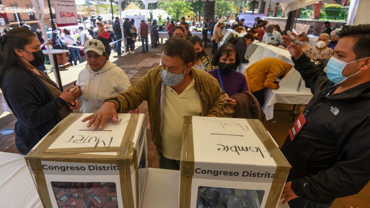 Tras anomalías, líderes estatales piden anular elección en Morena